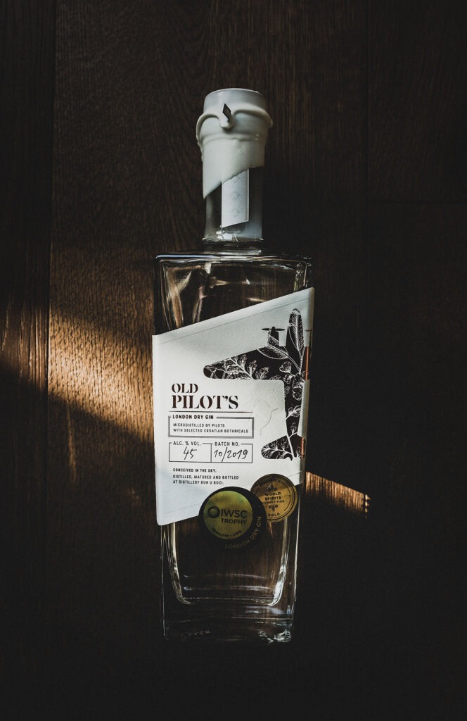 old pilots gin